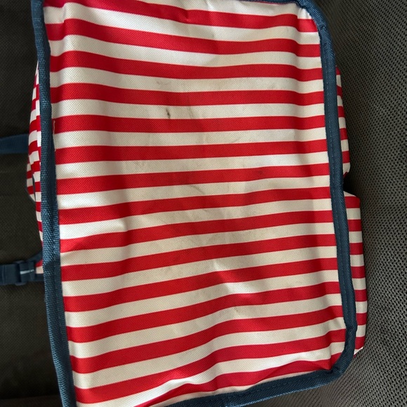 Lighthouse Hold Everything tote - Picture 5 of 7